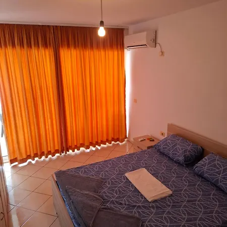 Porti Ferienhaus Sarandë